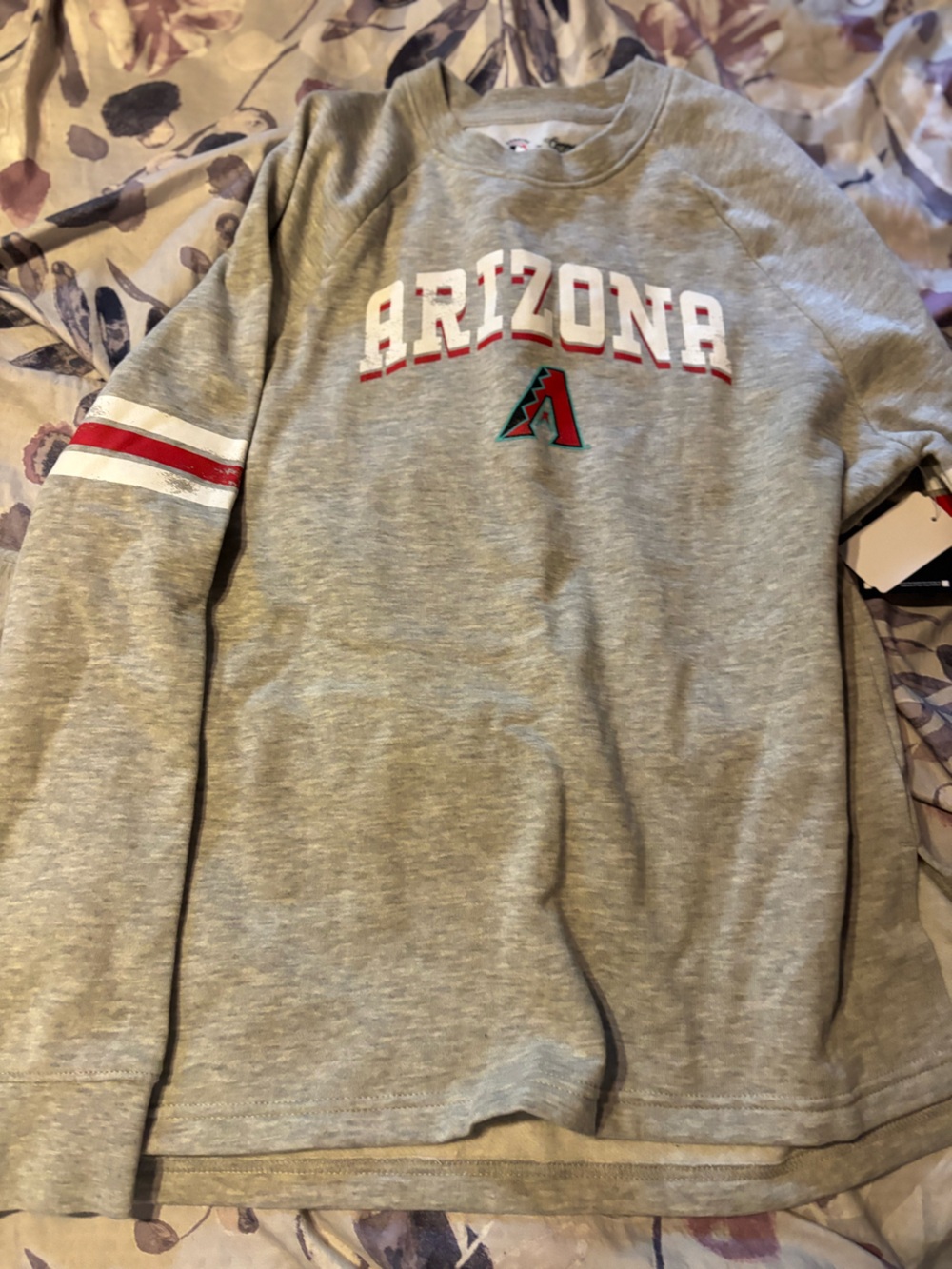 Genuine Merchandise Gray Arizona Diamondbacks long sleeve t-shirt